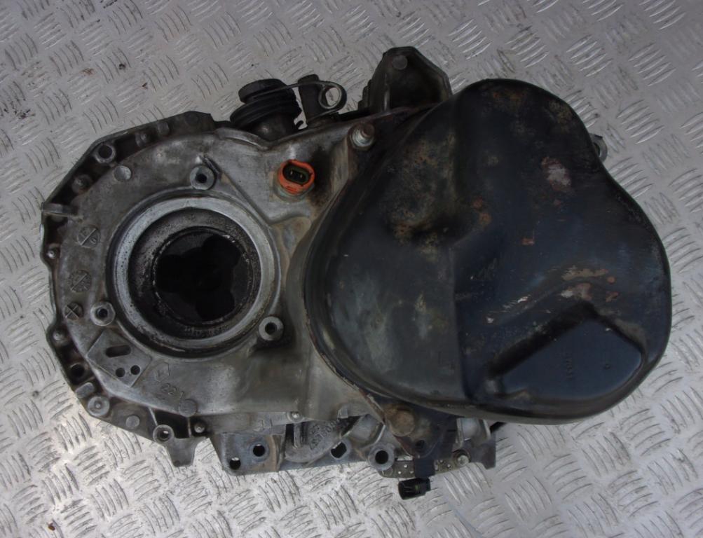 Renault Megane I 1995-2003 sedan 1.4 16v petrol MT 70 kW 2001 Prevodovka manuálna JB3973