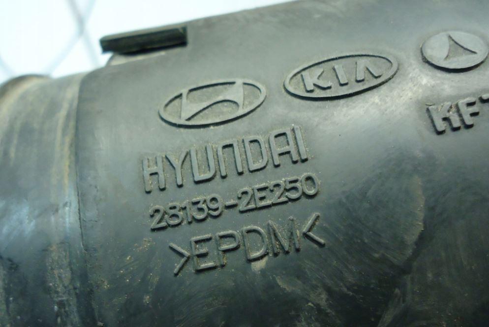 Hyundai Tucson I 2004-2009 suv 2.0 CRDI diesel 100 kW 2008  Hadica chladenia vzduchu 28139-2E250