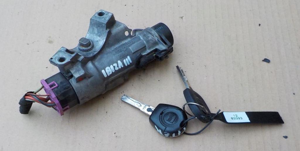 Seat Toledo II 1998-2004 hatchback 1.9 TDI diesel MT 81 kW 1999  Spínacia skrinka 4B0905851C