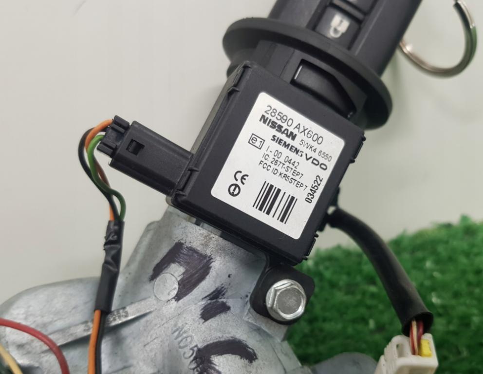 Nissan Micra K12 2003-2010 hatchback 1.2 petrol MT 59 kW 2003  Spínacia skrinka 28590AX600 N0501653