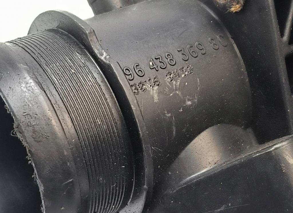 Ford Focus Mk2 2004-2011 hatchback 1.6 TDCI diesel MT 66 kW Škrtiaca klapka 9643836980