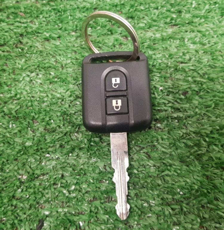 Nissan Micra K12 2003-2010 hatchback 1.2 petrol MT 59 kW 2003  Spínacia skrinka 28590AX600 N0501653