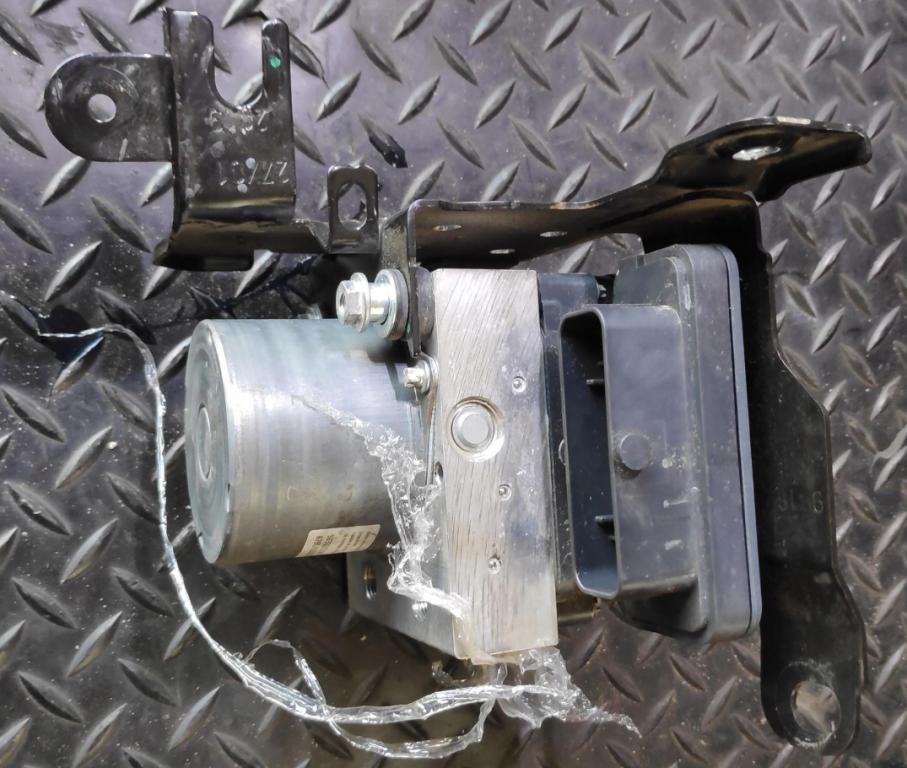 Peugeot 308 II 2013-2021 Pumpa ABS 9830315580