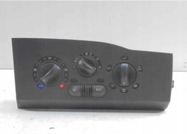 Iveco Daily III 1999-2006 3.0 HPI diesel MT 100 kW 2006  Panel kúrenia/klimatizácie 568740100