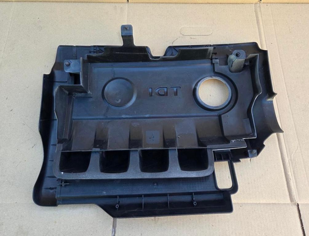 Volkswagen Passat B6 2005-2010 sedan 1.9 TDI diesel MT 77 kW 2006  Kryt motora horný 03G103907