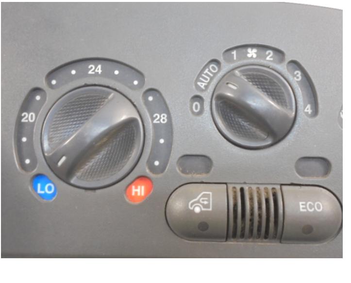 Iveco Daily III 1999-2006 3.0 HPI diesel MT 100 kW 2006  Panel kúrenia/klimatizácie 568740100