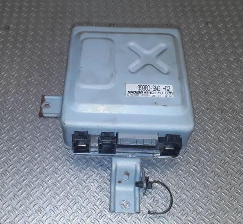 Honda Civic VIII 2006-2011 hatchback 1.8 16v petrol MT 103 kW 2005  Modul 39980SMGG2