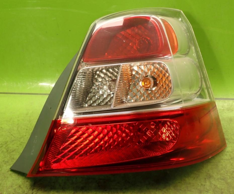 Honda Civic VII 2000-2006 hatchback 1.4 16v petrol MT 66 kW 2005  Svetlo zadné pravé