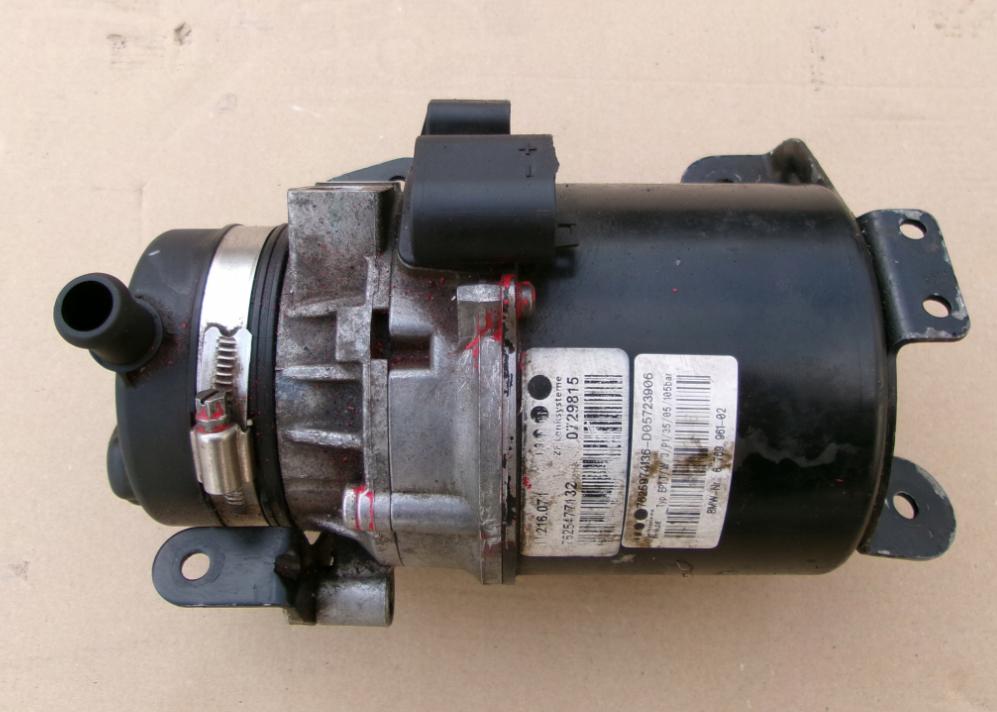 Mini Cooper One I R50/R53 2000-2006 Posilňovač riadenia 7625477132