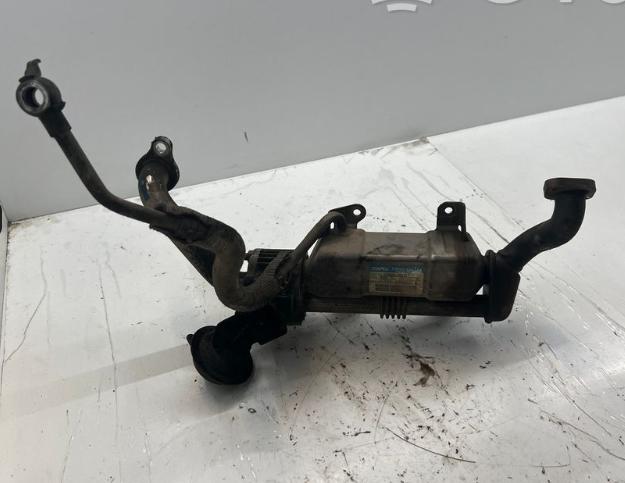 Toyota Rav4 III 2005-2012 hatchback 2.2 D-CAT diesel MT 130 kW 2006  Chladič spalín 2568026021