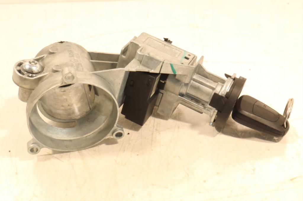 Opel Corsa D 2006-2014 hatchback 1.4 16v petrol MT 66 kW 2008  Spínacia skrinka 56155E