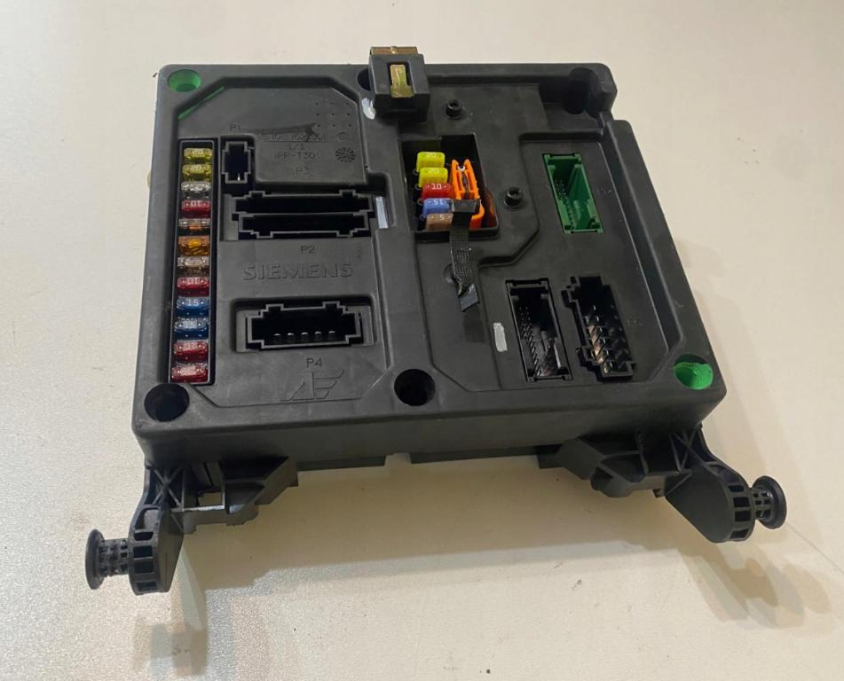 Volkswagen Sharan I 1995-2010 1.9 TDI diesel MT 96 kW 2004  Modul S120042300D 