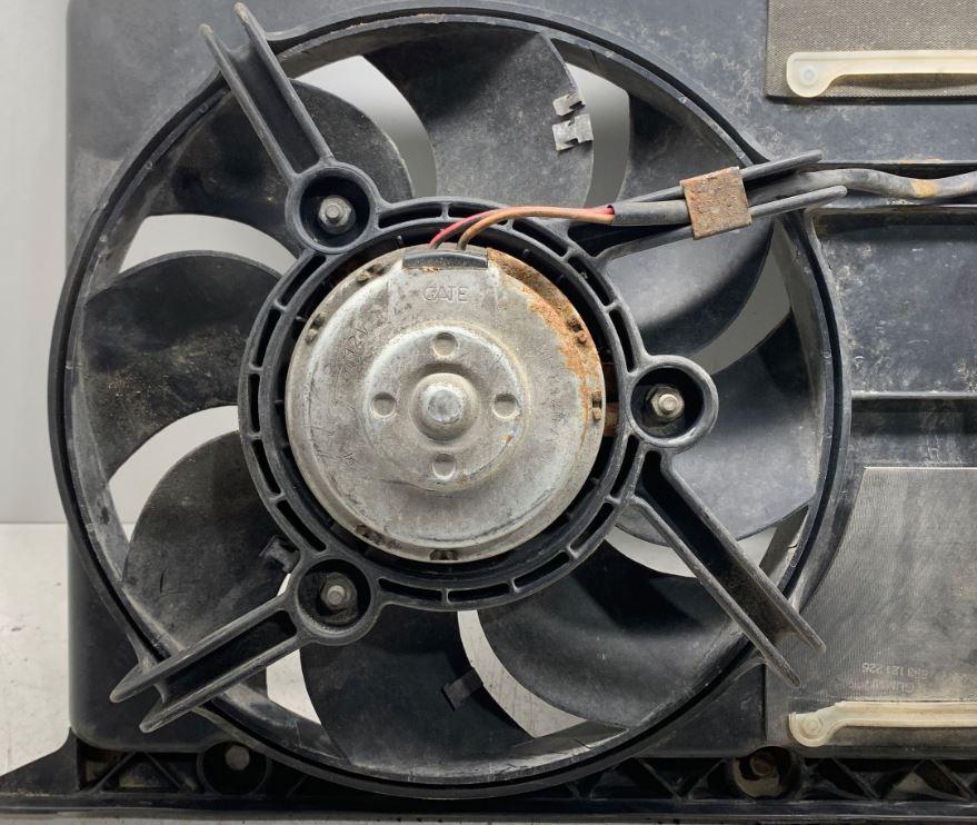 Audi 80 B4 1991-1994 sedan 1.9 TD petrol MT 55 kW 1992  Ventilátor 893121207G
