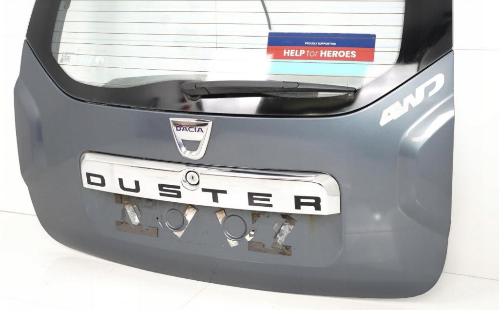 Dacia Duster I 2010-2018 hatchback 1.6 16v petrol MT 77 kW 2015  Kapota zadná (kufor)