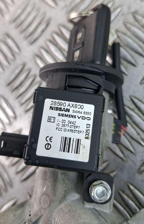 Nissan Micra K12 2003-2010 hatchback 1.2 16v petrol MT 48 kW 2007  Spínacia skrinka 28590AX600 5WK46550