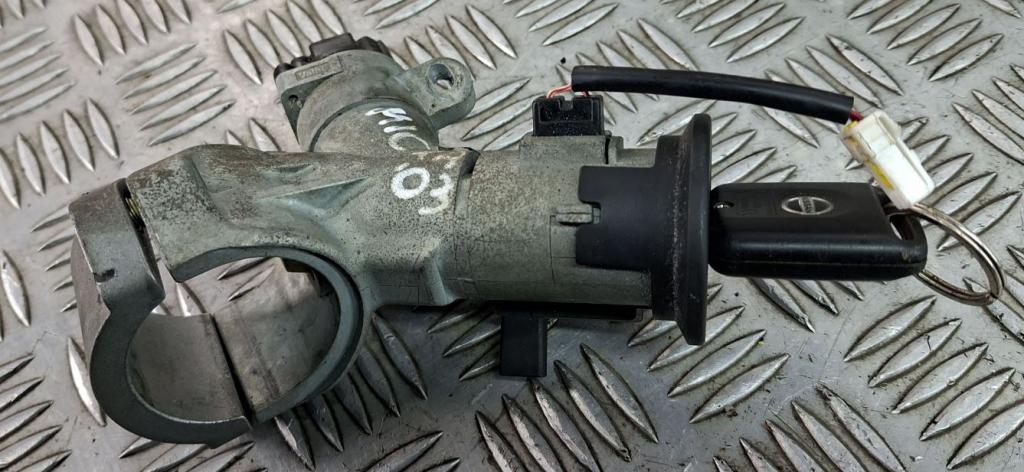 Nissan Micra K12 2003-2010 hatchback 1.2 16v petrol MT 48 kW 2007  Spínacia skrinka 28590AX600 5WK46550