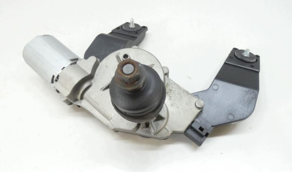 Hyundai I30 I 2007-2012 hatchback 1.4 16v petrol MT 80 kW 2009  Motorček stieračov zadný 98700-2L000