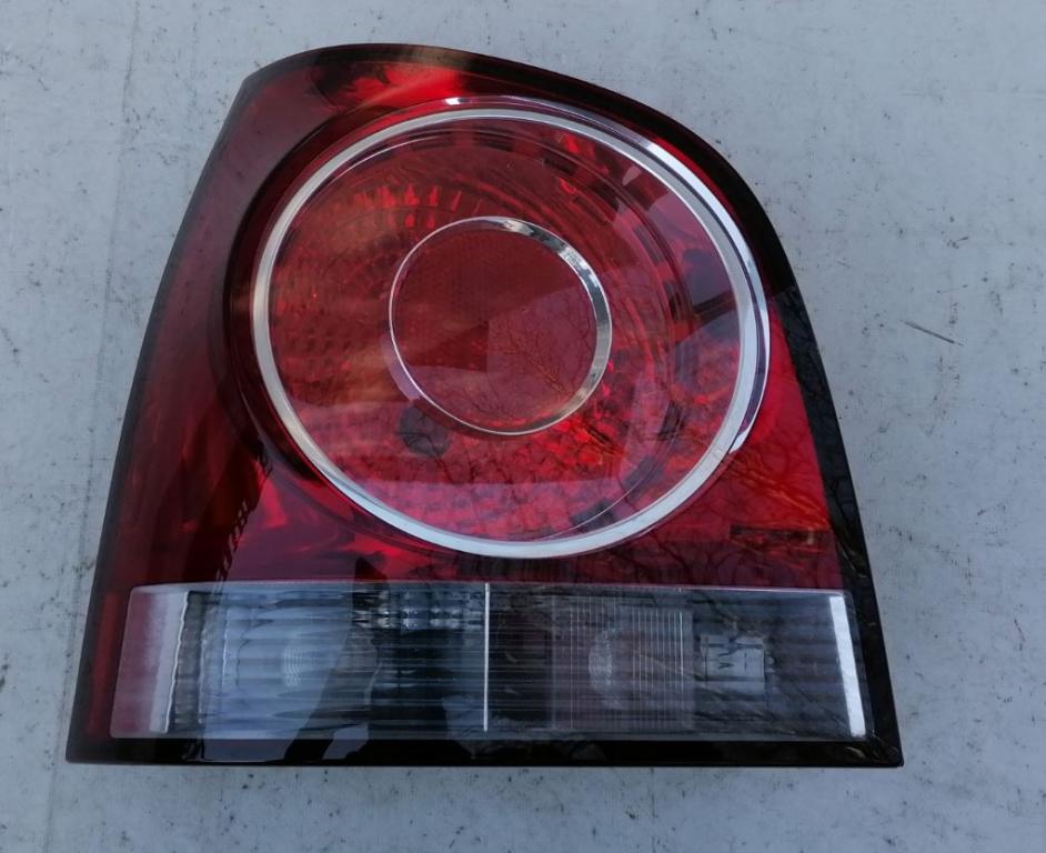 Volkswagen Polo IV 9N 2001-2009 hatchback 1.2 6v petrol MT 44 kW 2009  Svetlo zadné ľavé 6Q6945095AB