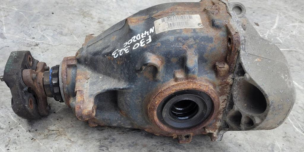 BMW 3 F30 2011-2018 sedan 2.0 16v petrol AT 135 kW 2012  Diferenciál zadný 7599475 3.23
