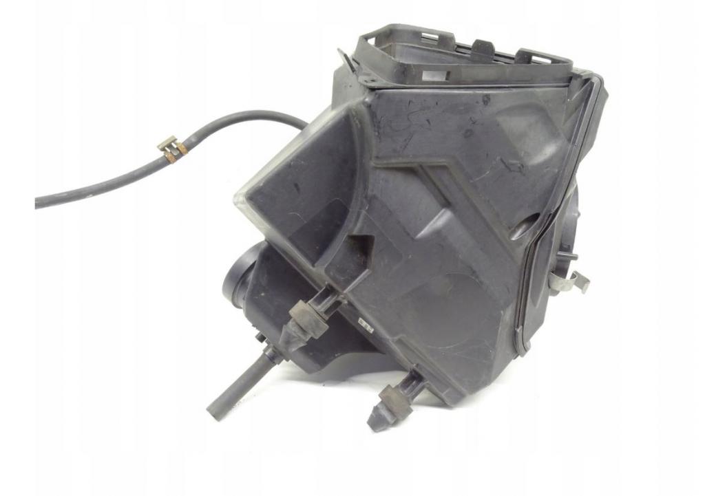Audi A5 8T 2007-2016 hatchback 3.0 TDI V6 diesel AT 176 kW 2011 Obal vzduchového filtra