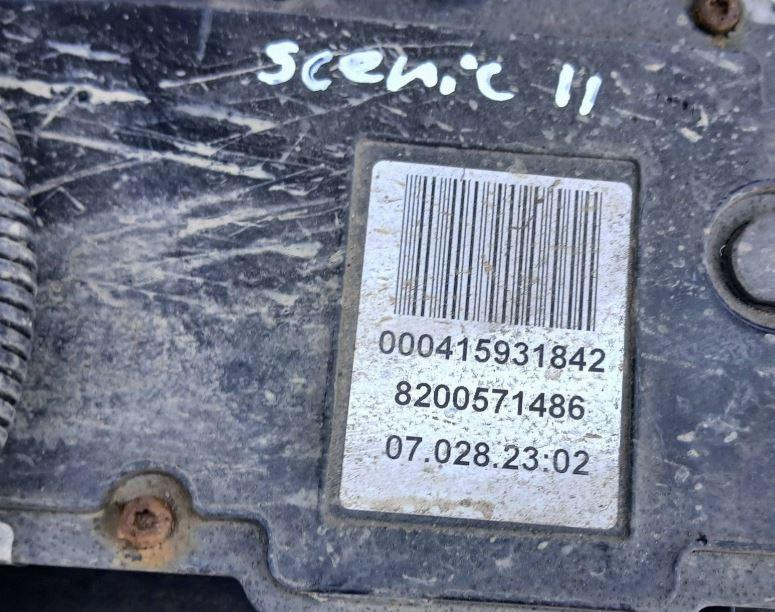 Renault Scenic II 2003-2009 hatchback 1.5 DCI diesel MT 78 kW 2007 Ručná brzda elektrická 8200571486