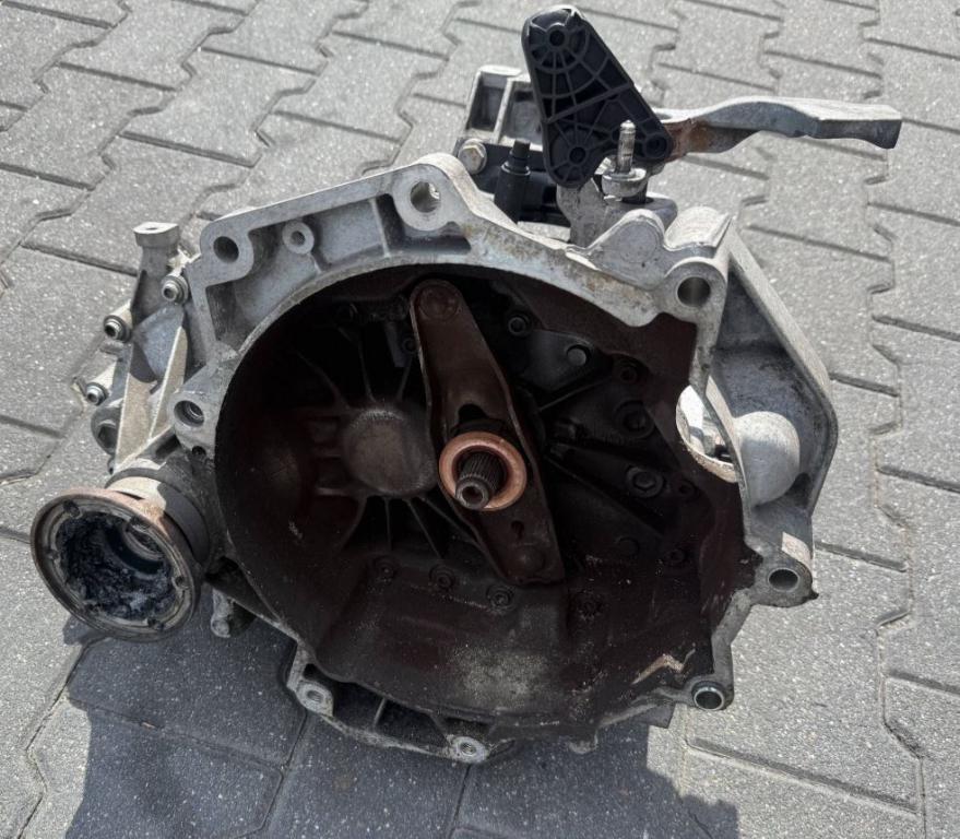 Volkswagen Golf VI 2008-2013 hatchback 1.4 16v petrol MT 59 kW 2009  Prevodovka manuálna LEG