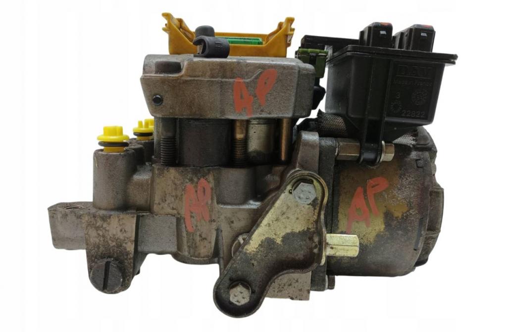 Fiat Ulysse I 1994-2002 hatchback 1.9 TD diesel MT 67 kW 1996  Pumpa ABS B553757 52433136 855176/00