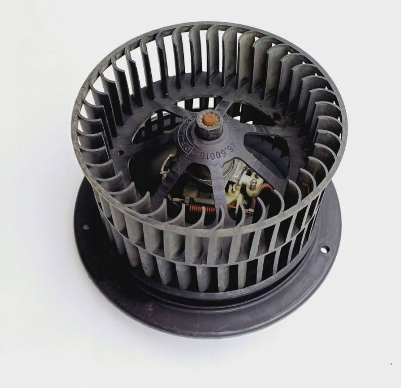 Seat Alhambra I 1996-2010 hatchback 1.9 TDI diesel 85 kW 2002  Ventilátor kúrenia 7M0819021