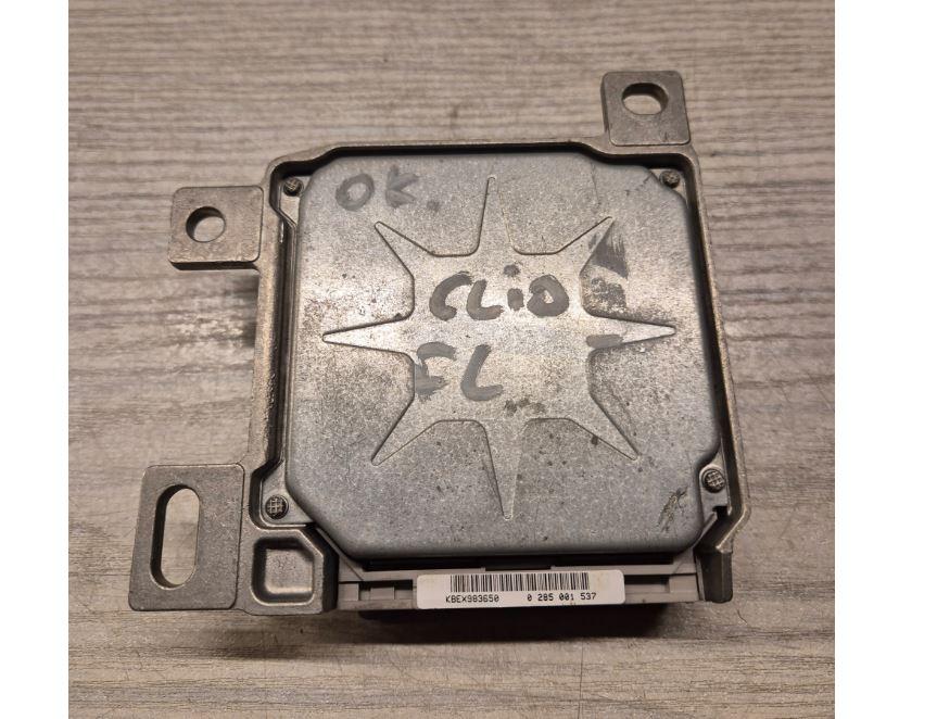 Renault Clio II 1998-2012 hatchback 1.2 16v petrol MT 55 kW 2005  Riadiaca jednotka airbagu 8200375763