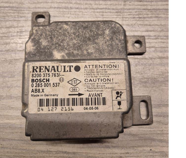 Renault Clio II 1998-2012 hatchback 1.2 16v petrol MT 55 kW 2005  Riadiaca jednotka airbagu 8200375763