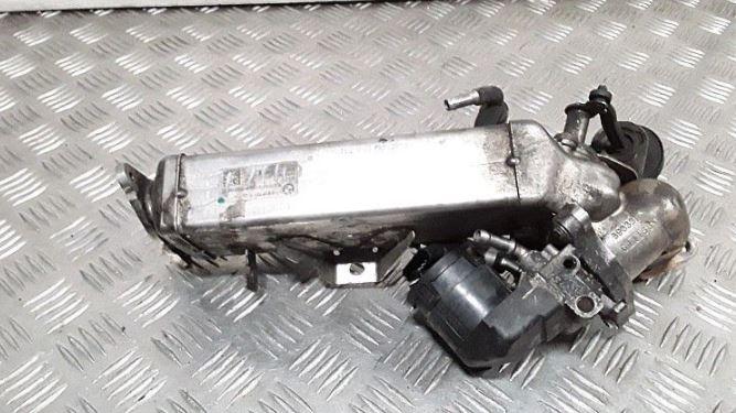 BMW 3 E90 2005-2013 combi 2.0 D diesel AT 135 kW 2010 EGR Ventil 7810751 7810871 11717810751