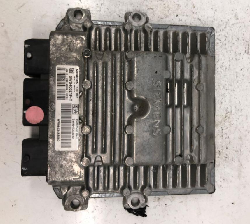 Citroen C3 I 2002-2009 hatchback 1.4 HDI diesel AT 50 kW 2006  Riadiaca jednotka motora 9647202380 5WS40021F-T