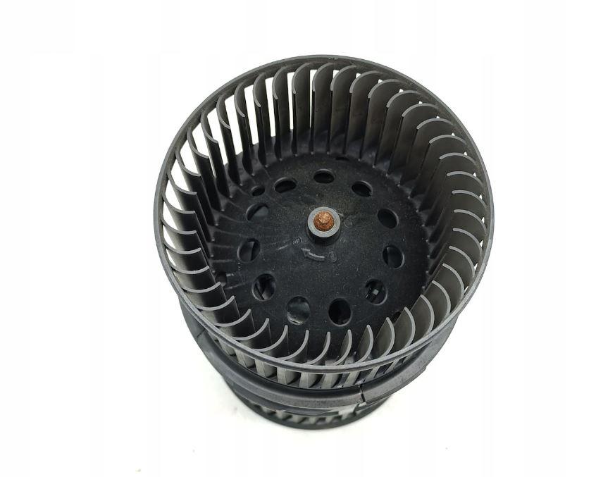 Renault Megane III 2008-2016 hatchback 1.5 DCI diesel MT 81 kW 2010  Ventilátor kúrenia T1001277N