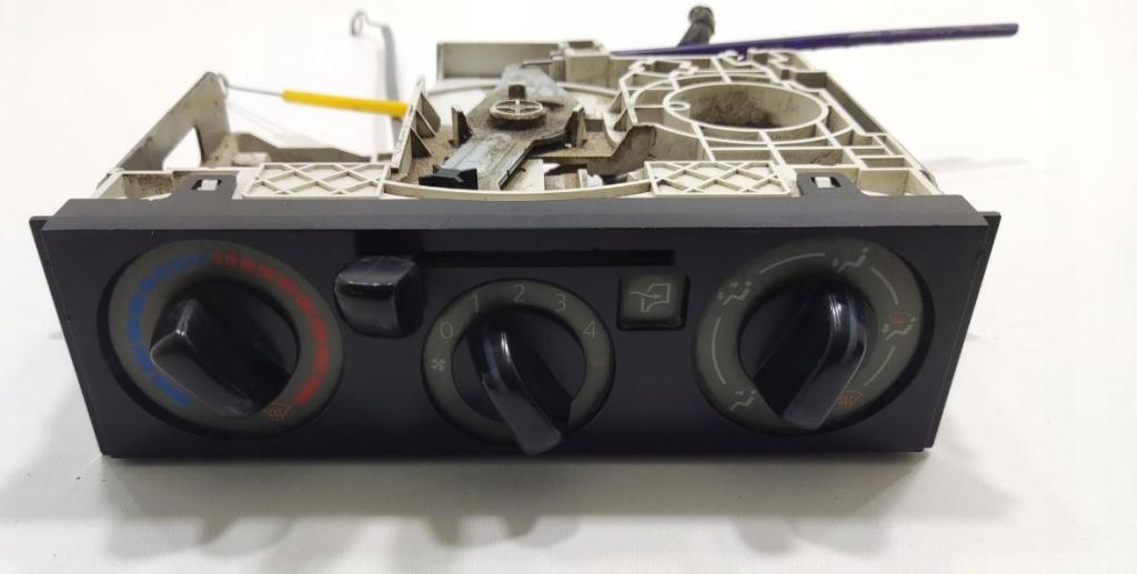 Renault Maxity 2007- Panel kúrenia/klimatizácie 27510MB40B