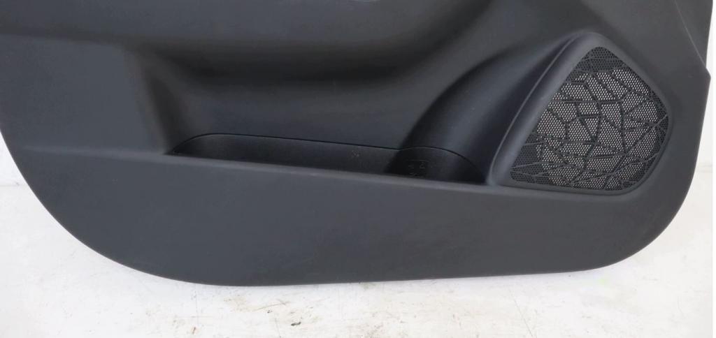 Hyundai ix20 2010-2019 hatchback 1.4 16v petrol MT 66.2 kW 2010  Tapacír dverí predný ľavý 82350-1K000