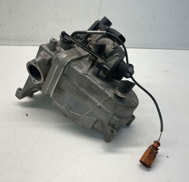 Audi A4 B8 2007-2015 combi 2.0 TDI diesel MT 105 kW 2008  EGR Ventil 70110633 059131515CC