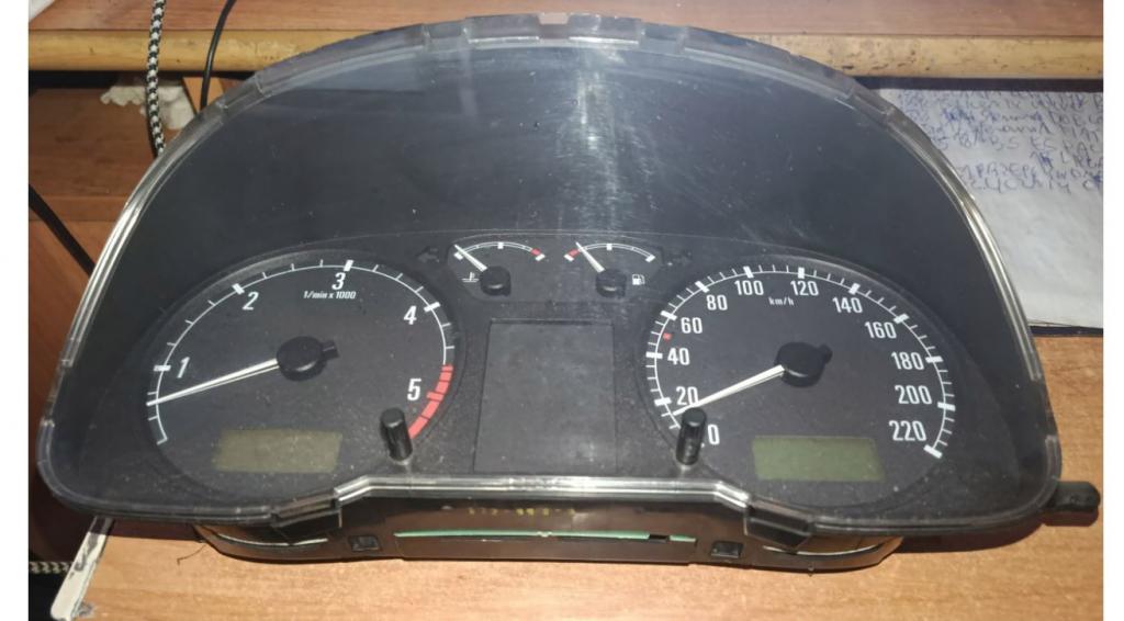 Skoda Octavia I 1996-2010 hatchback 1.9 TDI diesel MT 81 kW 2001  Prístrojová doska 1U1919034G
