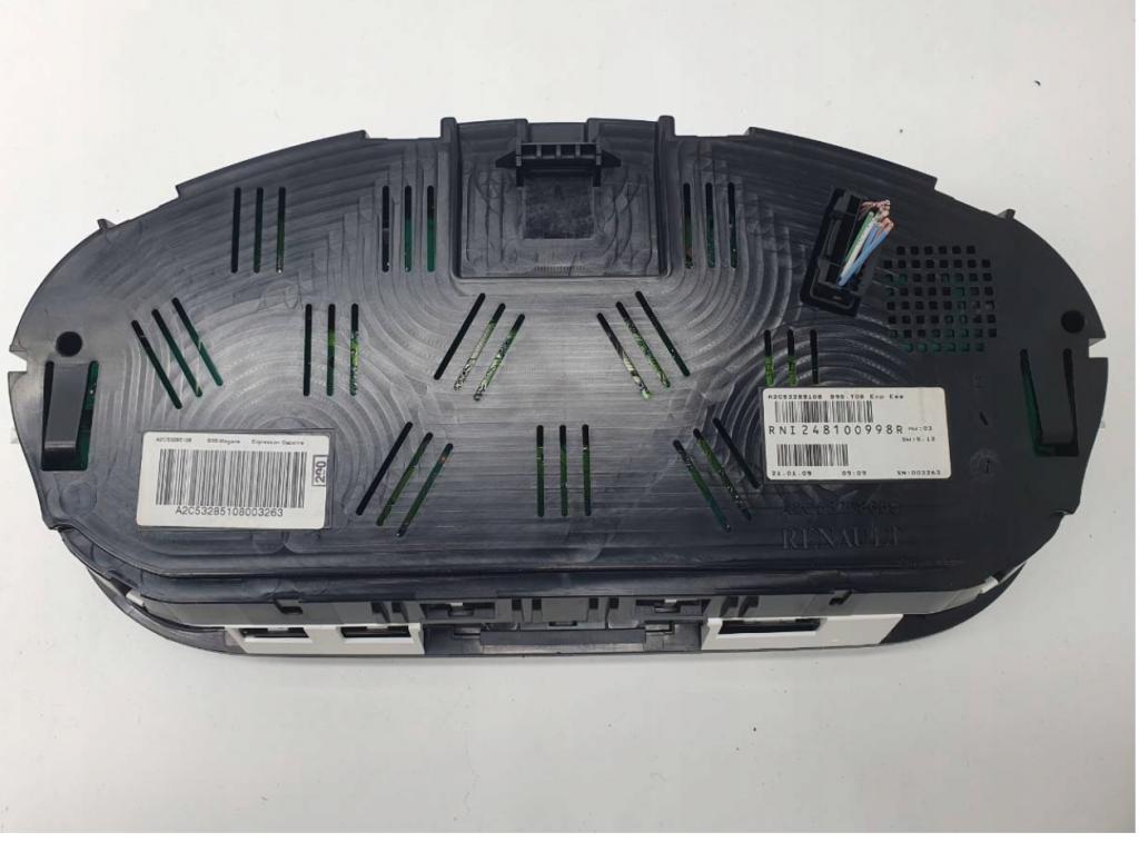 Renault Megane III 2008-2016 combi 1.6 16v petrol MT 74 kW 2009 Prístrojová doska 248100998R