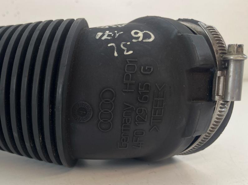 Audi A6 C6 2004-2011 combi 2.0 TDI diesel MT 103 kW 2007  Hadica chladenia vzduchu 4F0129615G