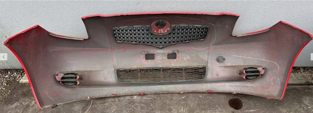 Toyota Yaris II 2005-2011 hatchback 1.0 VVTI petrol MT 51 kW 2008  Nárazník predný 3P0