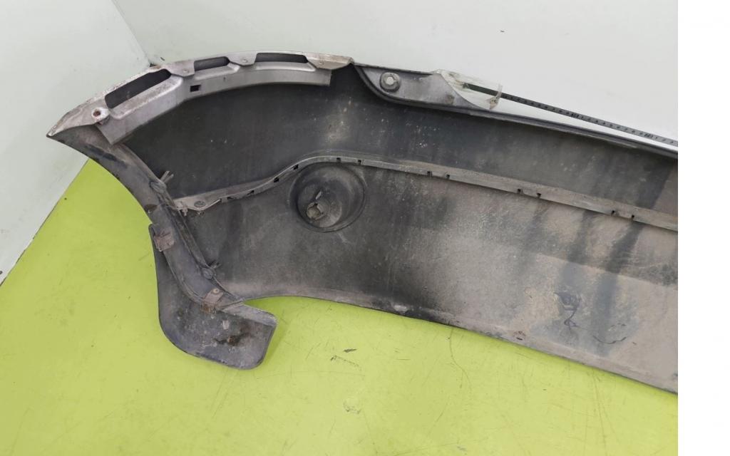 Ford Fiesta Mk6 2002-2008 hatchback 1.4 16v petrol MT 59 kW 2002  Nárazník predný Moondust Silver