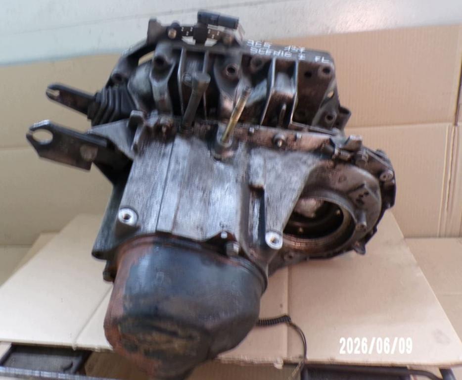 Renault Scenic I 1996-2003 hatchback 1.8 16v petrol MT 85 kW 2002 Prevodovka manuálna JC5137