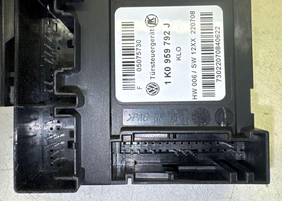 Skoda Octavia II 2004-2013 hatchback 1.9 TDI diesel AT 77 kW 2007  Motorček okien predný pravý 1T0959702H