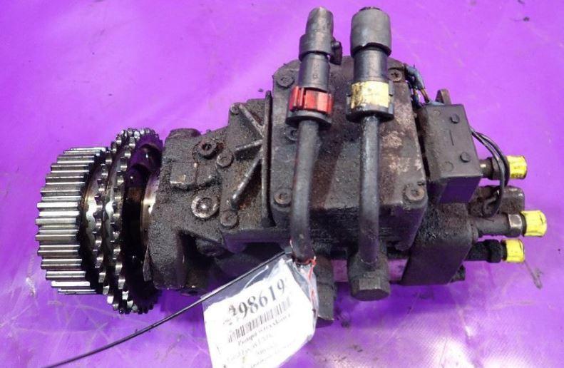 Ford Focus Mk1 1998-2004 hatchback 1.8 TDDI diesel MT 66 kW 2000  Vstrekovacie čerpadlo 0470004006 YS6Q-9A543-RF