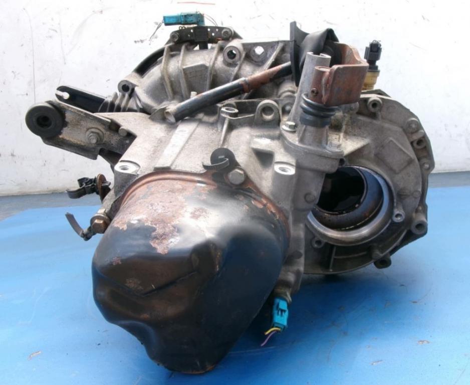 Dacia Sandero I 2008-2012 hatchback 1.4 8v petrol MT 55 kW 2009  Prevodovka manuálna JH1053