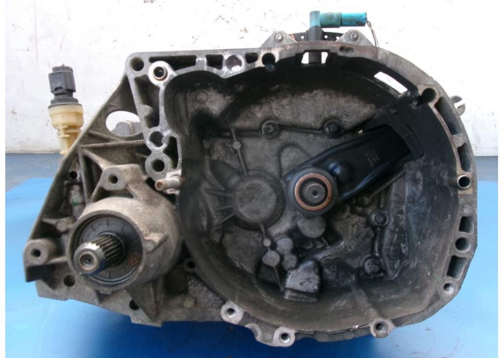 Dacia Sandero I 2008-2012 hatchback 1.4 8v petrol MT 55 kW 2009  Prevodovka manuálna JH1053