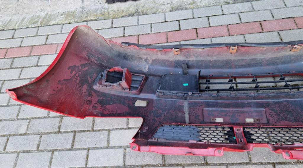 Suzuki Swift Mk6 2005-2010 hatchback 1.3 16v petrol 68 kW 2008  Nárazník predný