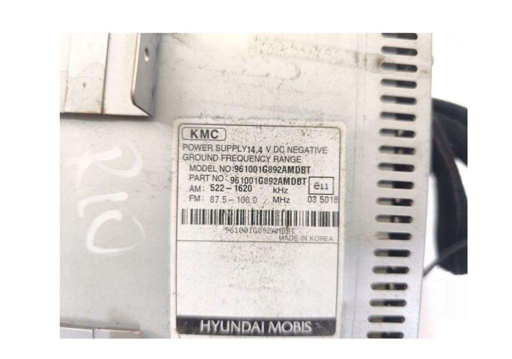 Kia Rio II 2005-2011 hatchback 1.4 16v petrol MT 71 kW 2009 Rádio 961001G892 961001G892AMD