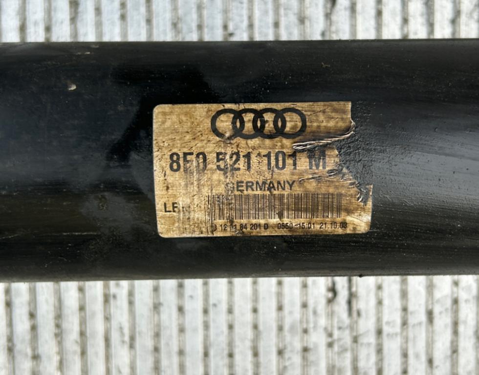 Audi A4 B6 2000-2004 Kardaňový hriadeľ 8E0521101M