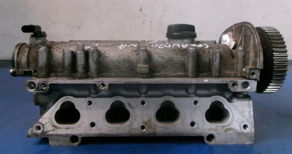 Skoda Fabia II 2007-2014 hatchback 1.4 16v petrol MT 63 kW 2008  Hlava valcov CGGB